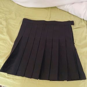 American Apparel Black Tennis Skirt
